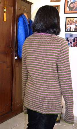 big sweater 001