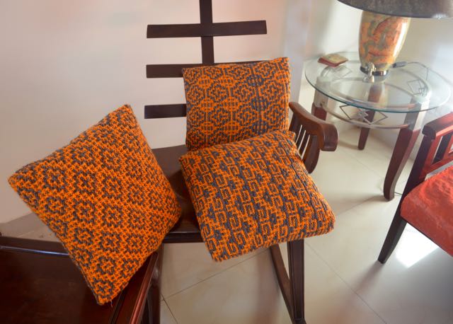 cushion07